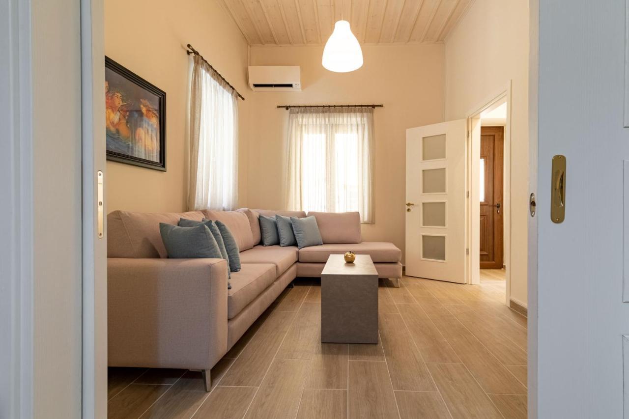 Old Town Apartment Nafplio Bagian luar foto